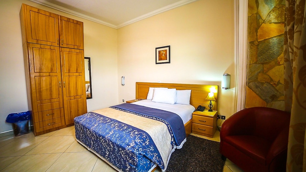 Charleston Hotel 17/51