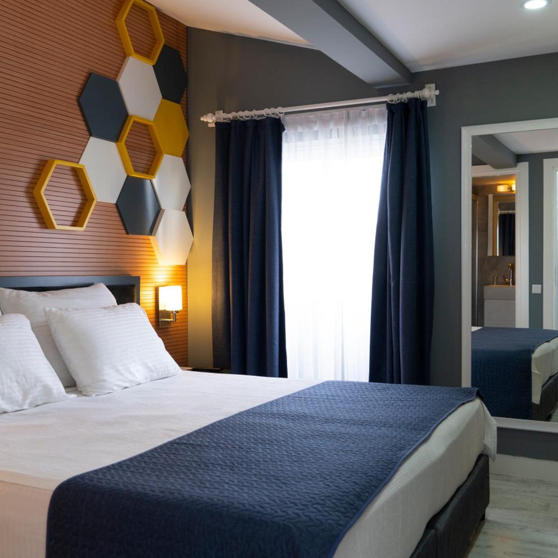 Deluxe, Suite, Hot Tub