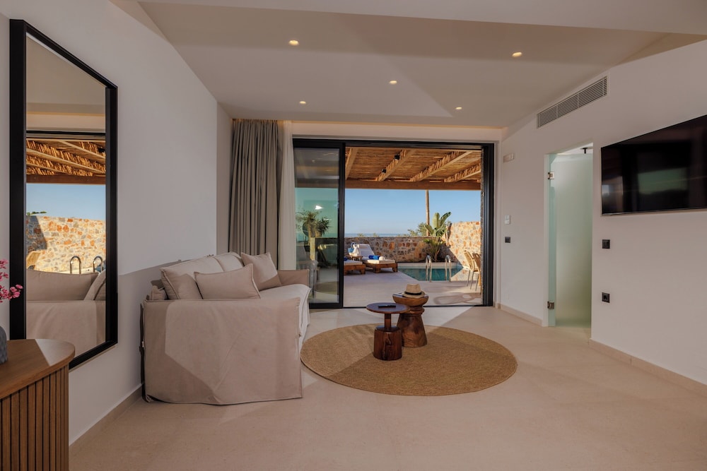 Deos Luxury Suites 28/50