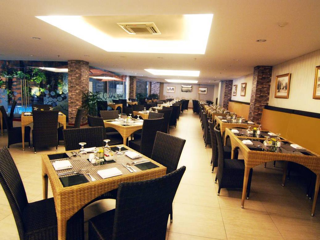 Arjuna Hotel Yogyakarta 22/28
