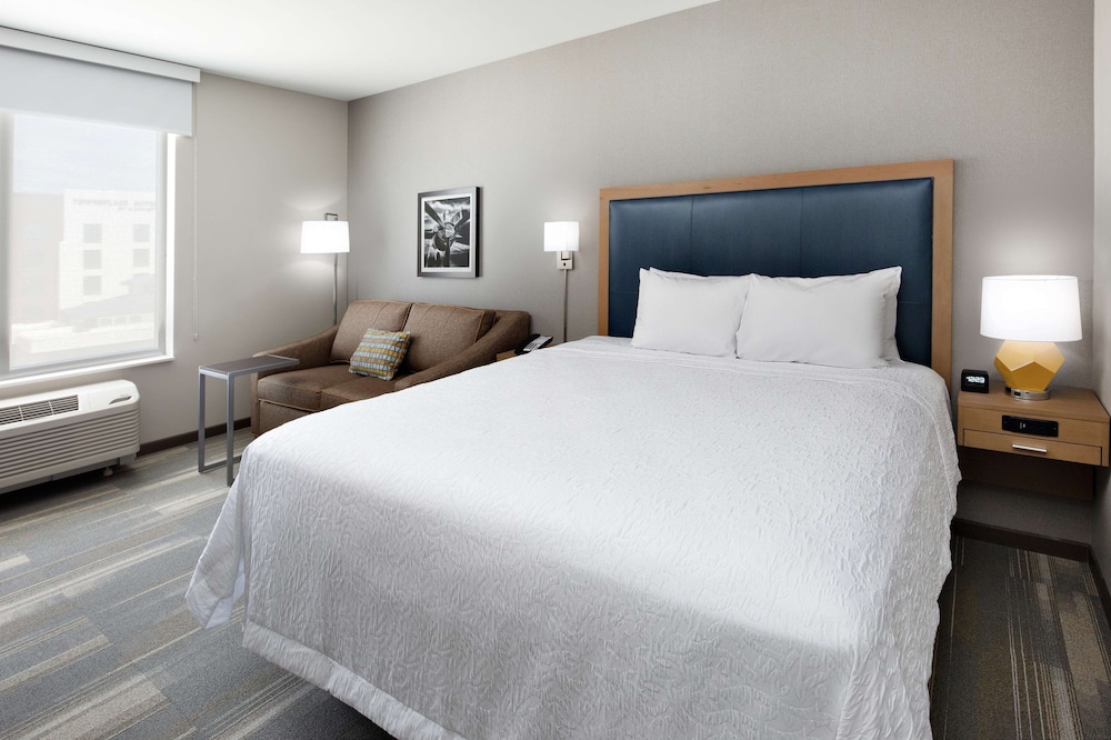 Hampton Inn and Suites San Diego Airport Liberty Station 15/46