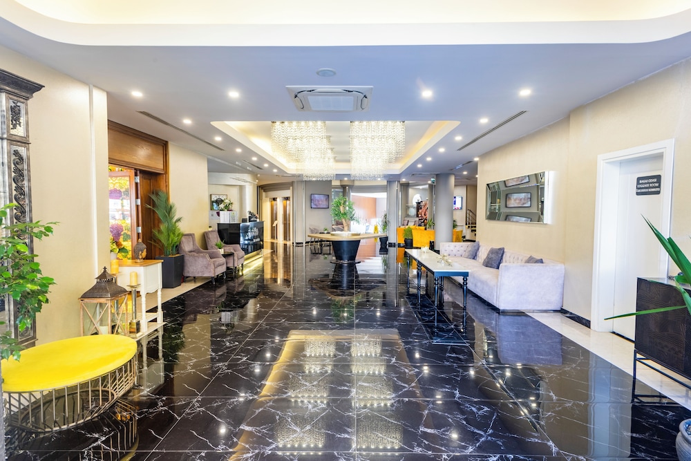 Motto Premium Hotel&Spa 12/84