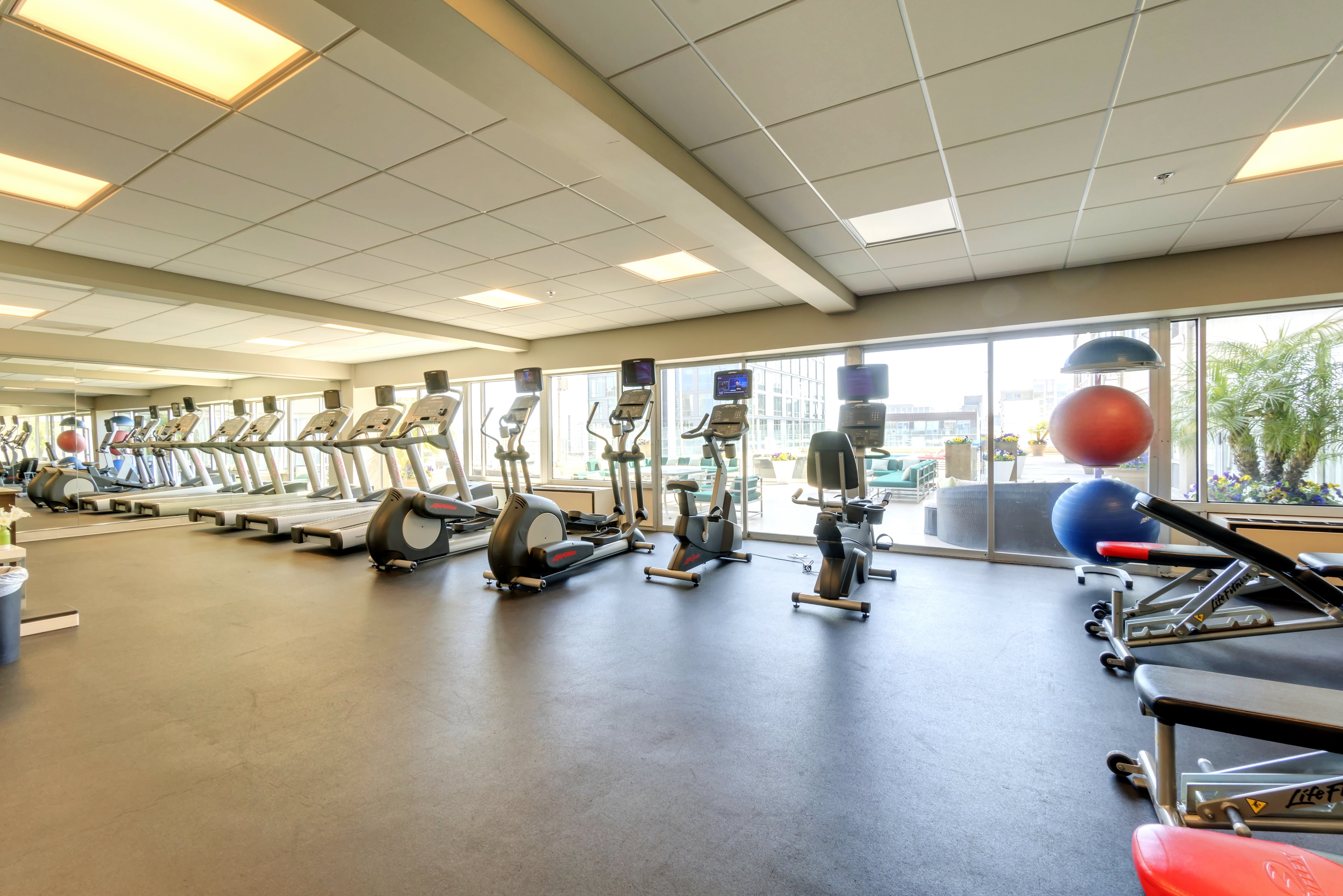 Holiday Inn San Francisco Golden Gateway 22/50