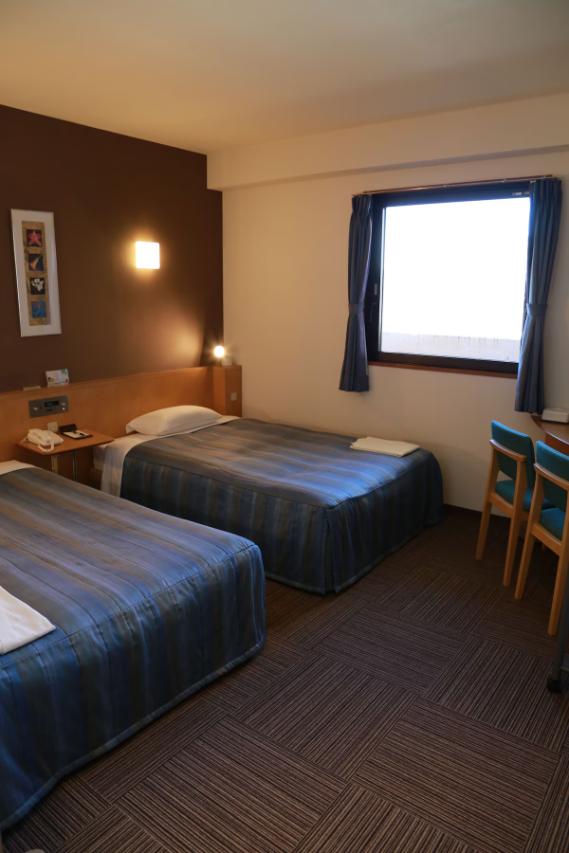 Hotel Crown Hills Arakawaoki 20/40
