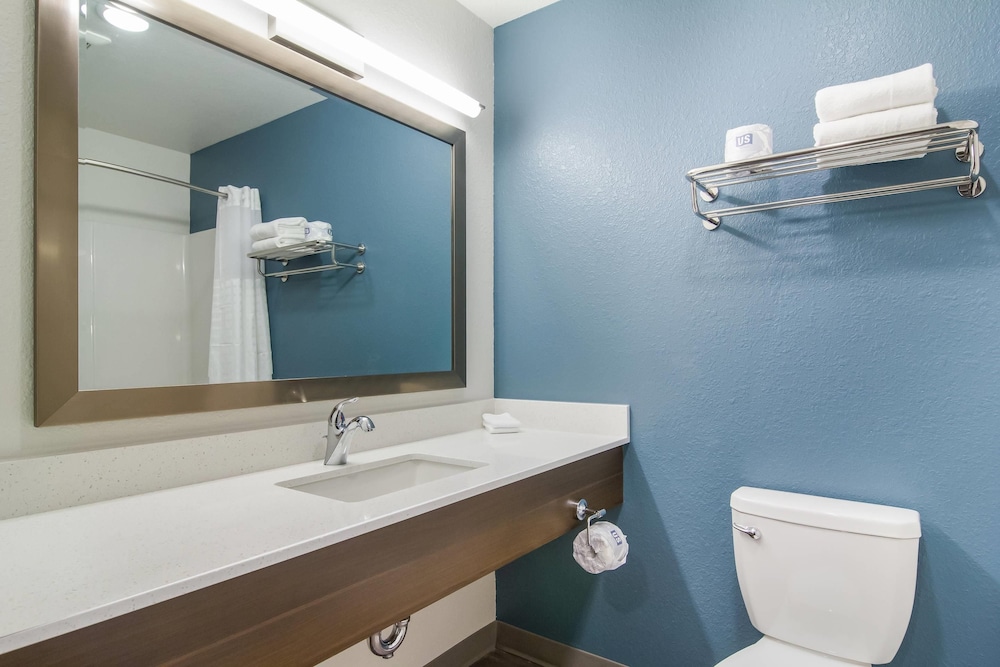 WoodSpring Suites Jacksonville Baymeadows 50/59