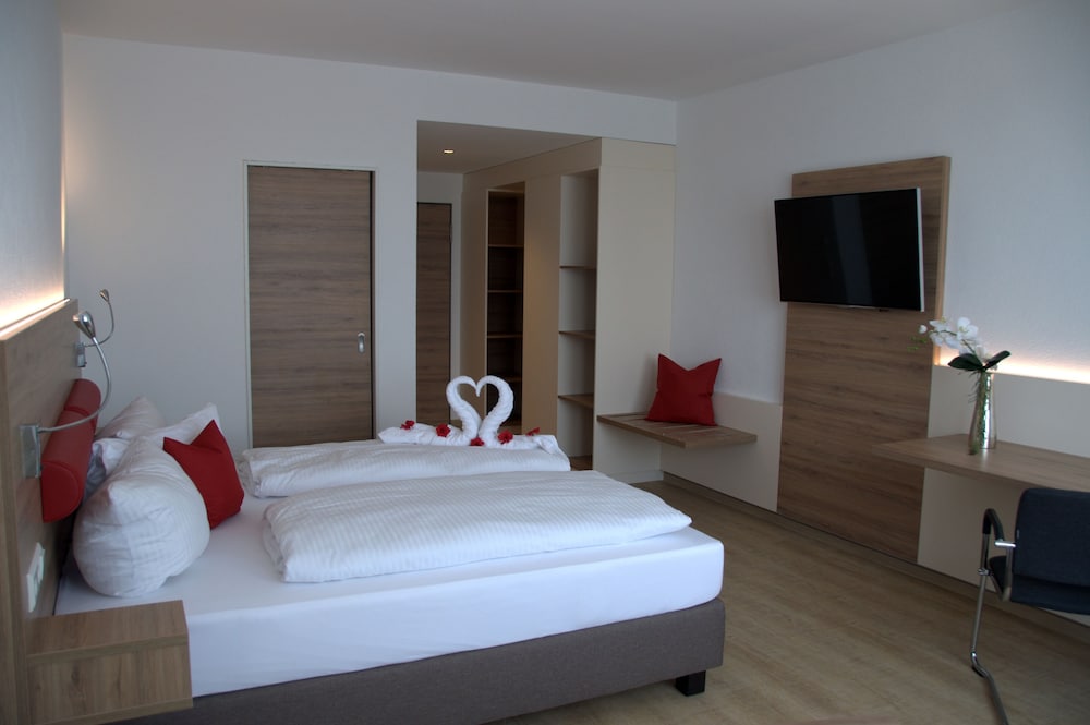 Hotel Asgard 16/48