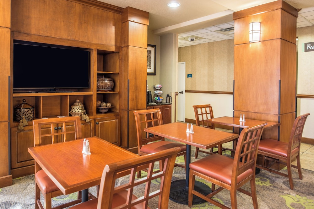 Staybridge Suites Las Cruces 48/72
