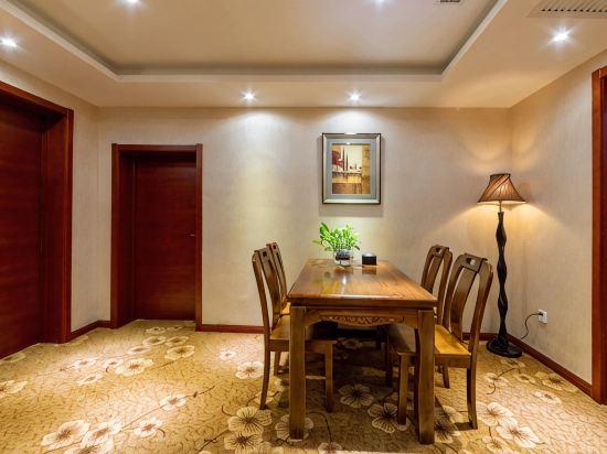Haotian Holiday Hotel Beijing 10/27