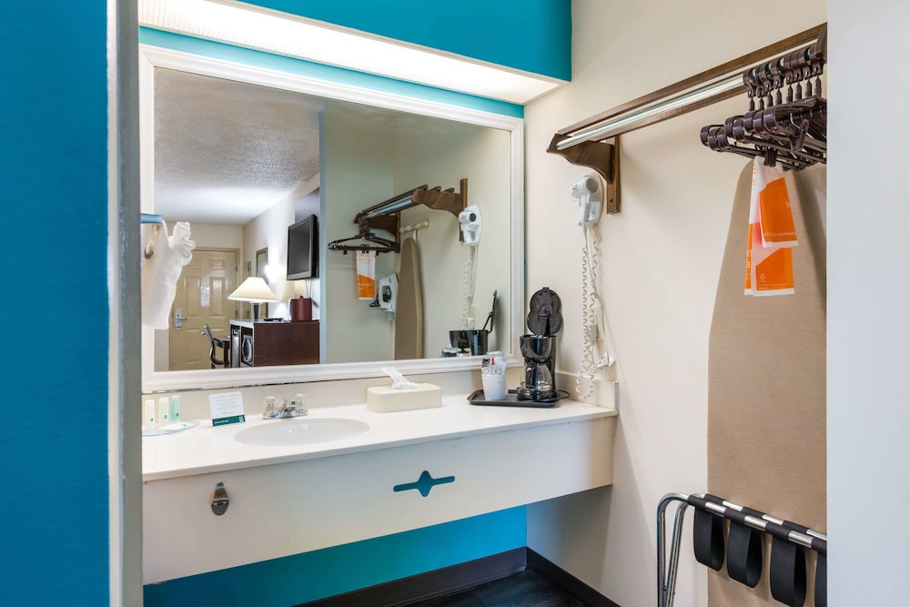 Quality Inn and Suites Rockingham 8/28