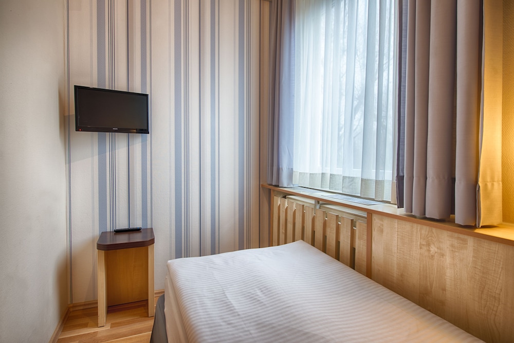 Enjoy Hotel Berlin City Messe 25/37