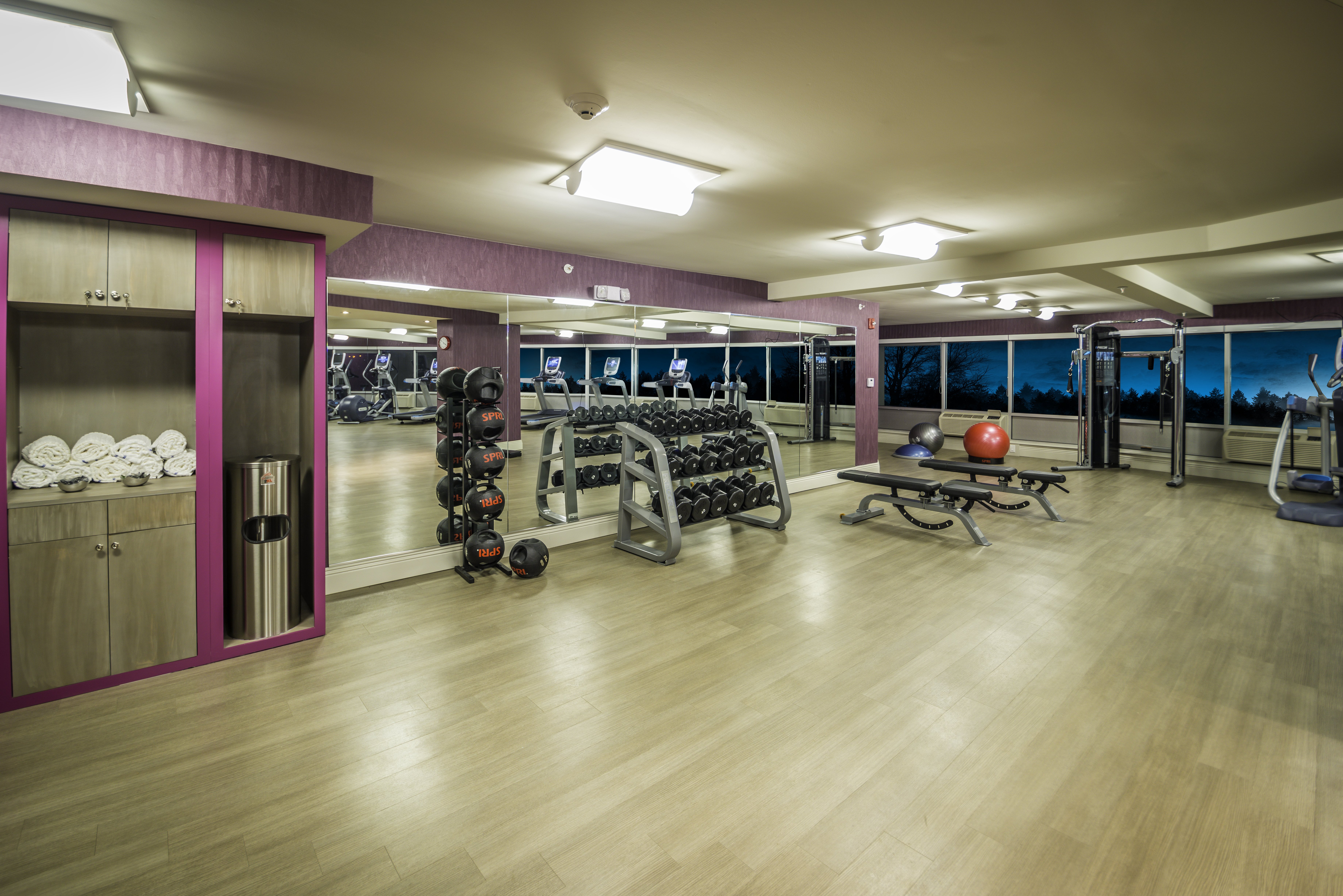 Crowne Plaza Saddle Brook 13/35