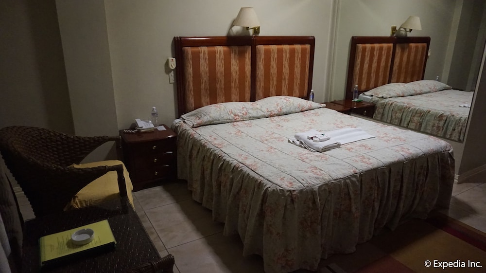 Wild Orchid Resort 23/83