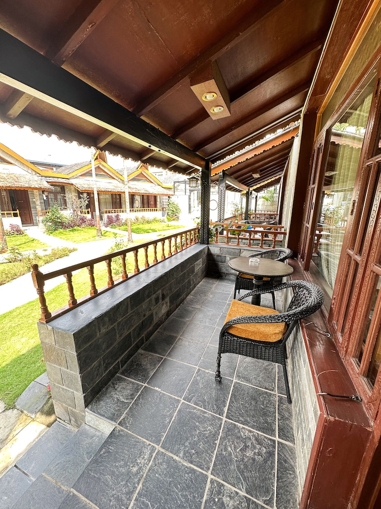 Lake View Resort 28/50