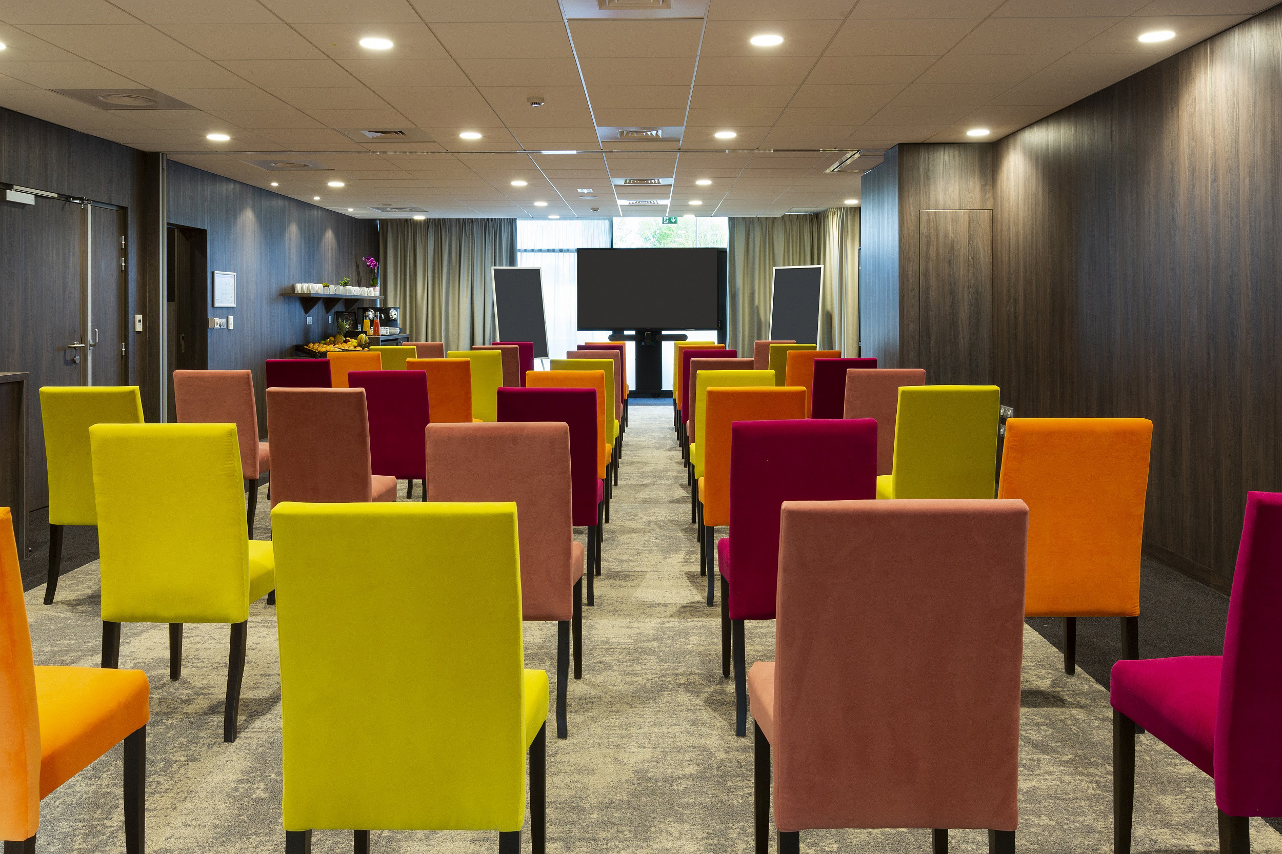 Hotel Roi Soleil Prestige Plaisir - St Quentin 34/39