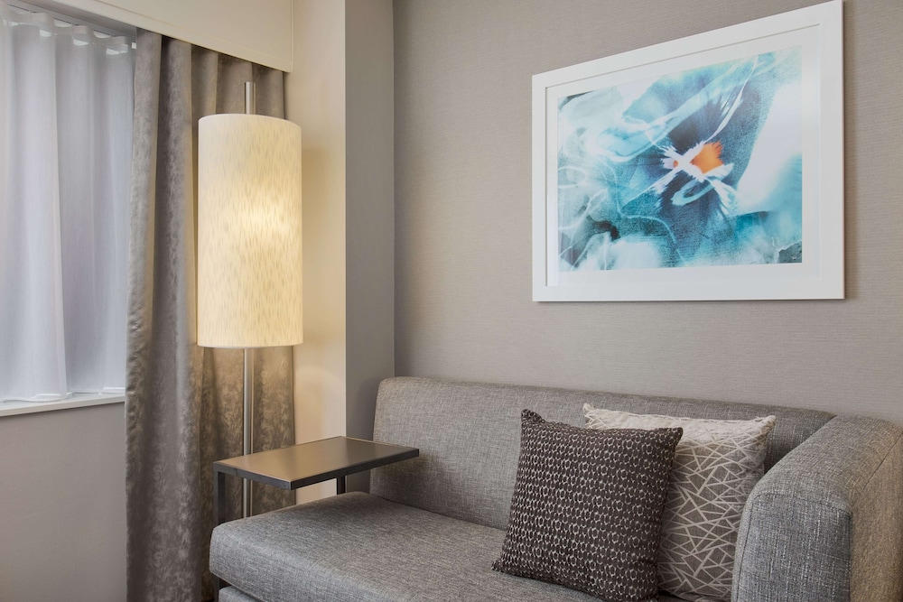 DoubleTree by Hilton Hotel Los Angeles Norwalk 27/59