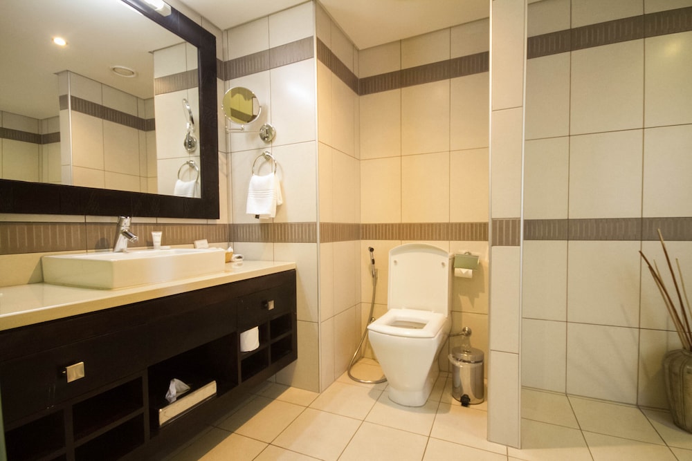Mount Meru Hotel 24/72