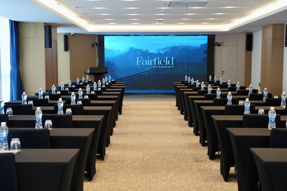Fairfield by Marriott Zibo 18/29