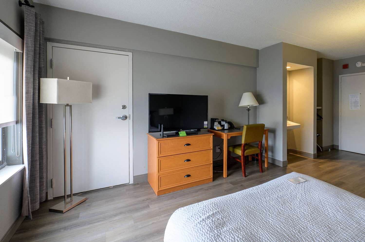 La Quinta Inn & Suites by Wyndham New Haven 26/49