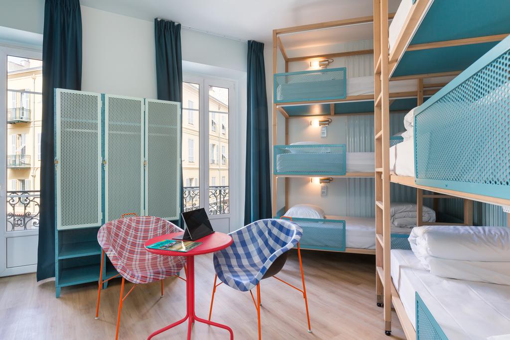 Female Dorm, Female Only