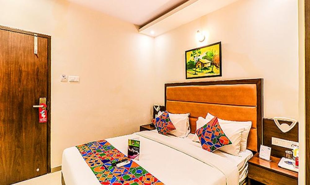 Fabhotel Admiral Andheri 13/31
