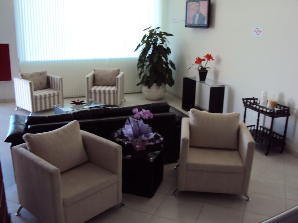LAF Hotel 15/29