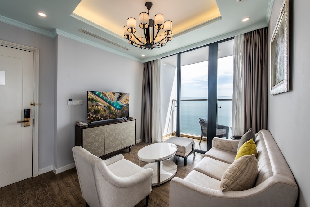 Vinpearl Beachfront Nha Trang 48/74