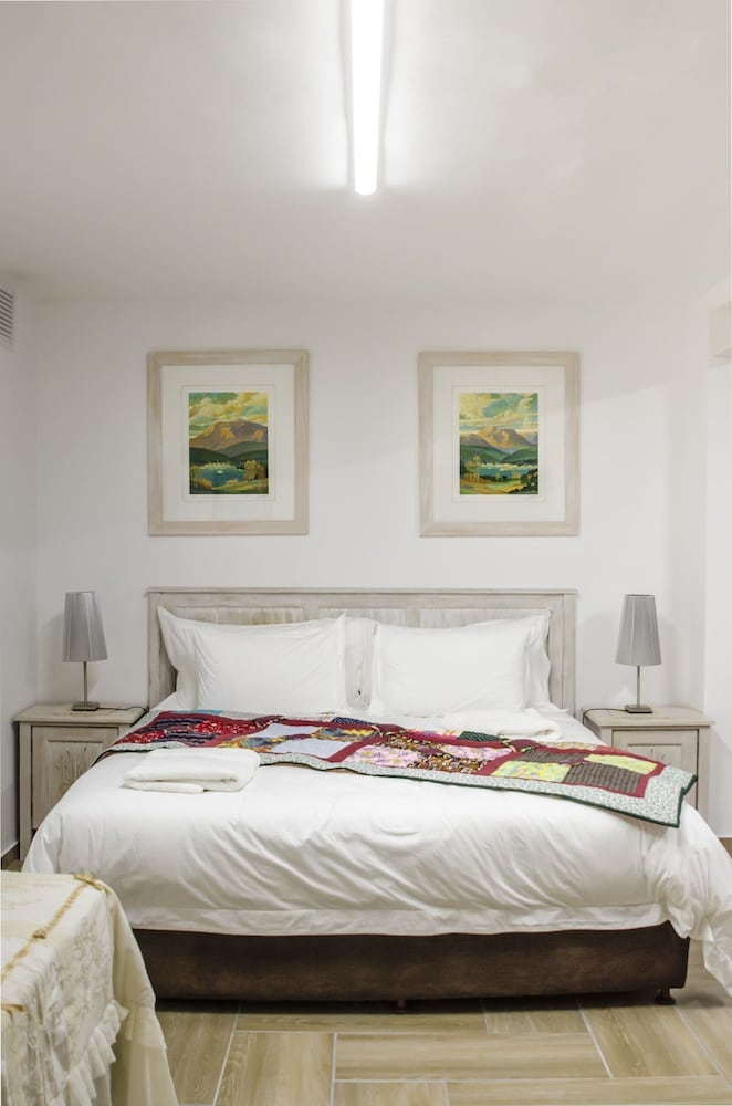 Somerset View Guest House 7/31