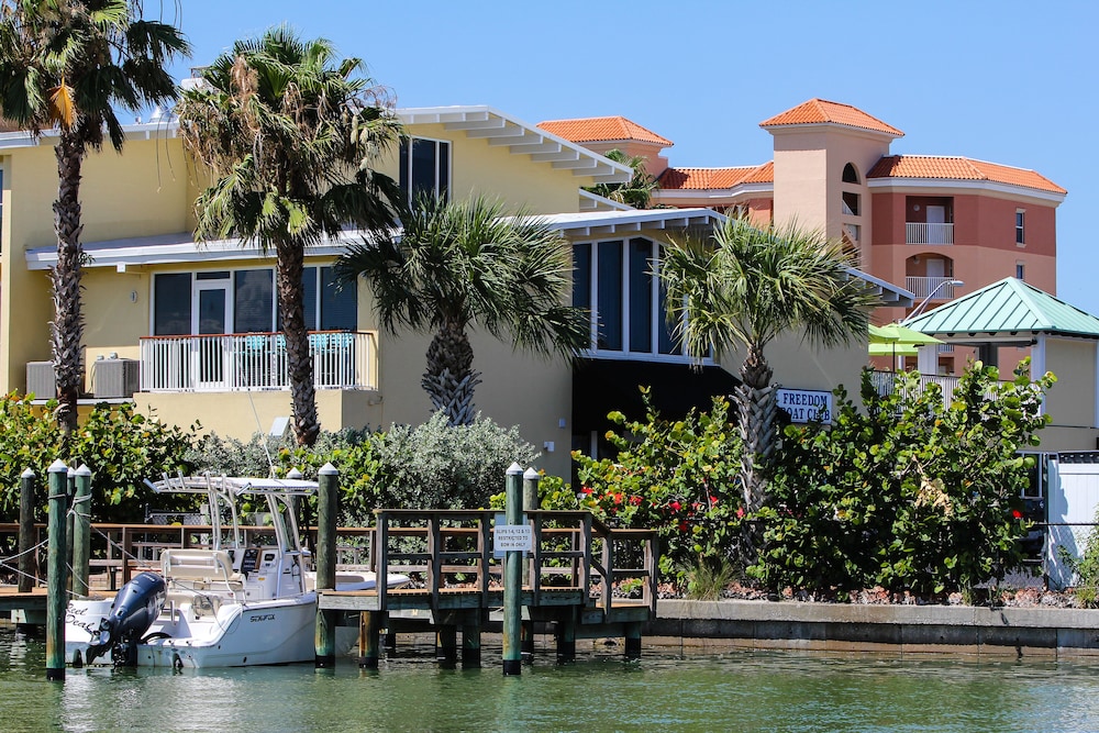 Treasure Bay Hotel and Marina 57/63