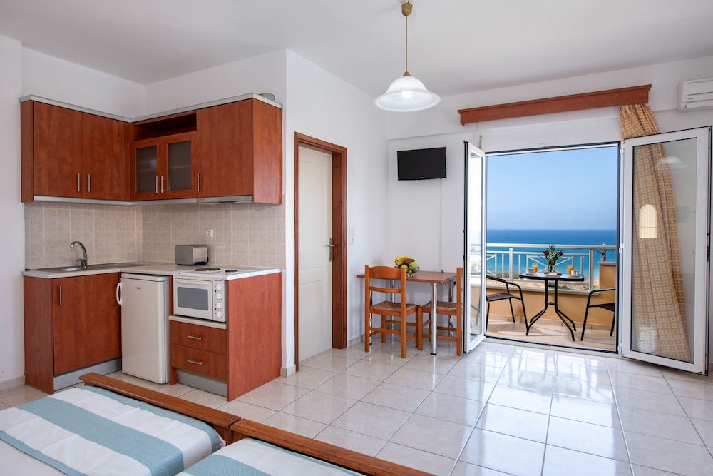 SUNRISE APARTMENTS CRETE 36/50