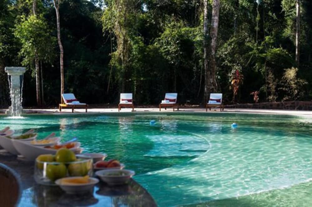 Yvy de Selva Hotel 3/51