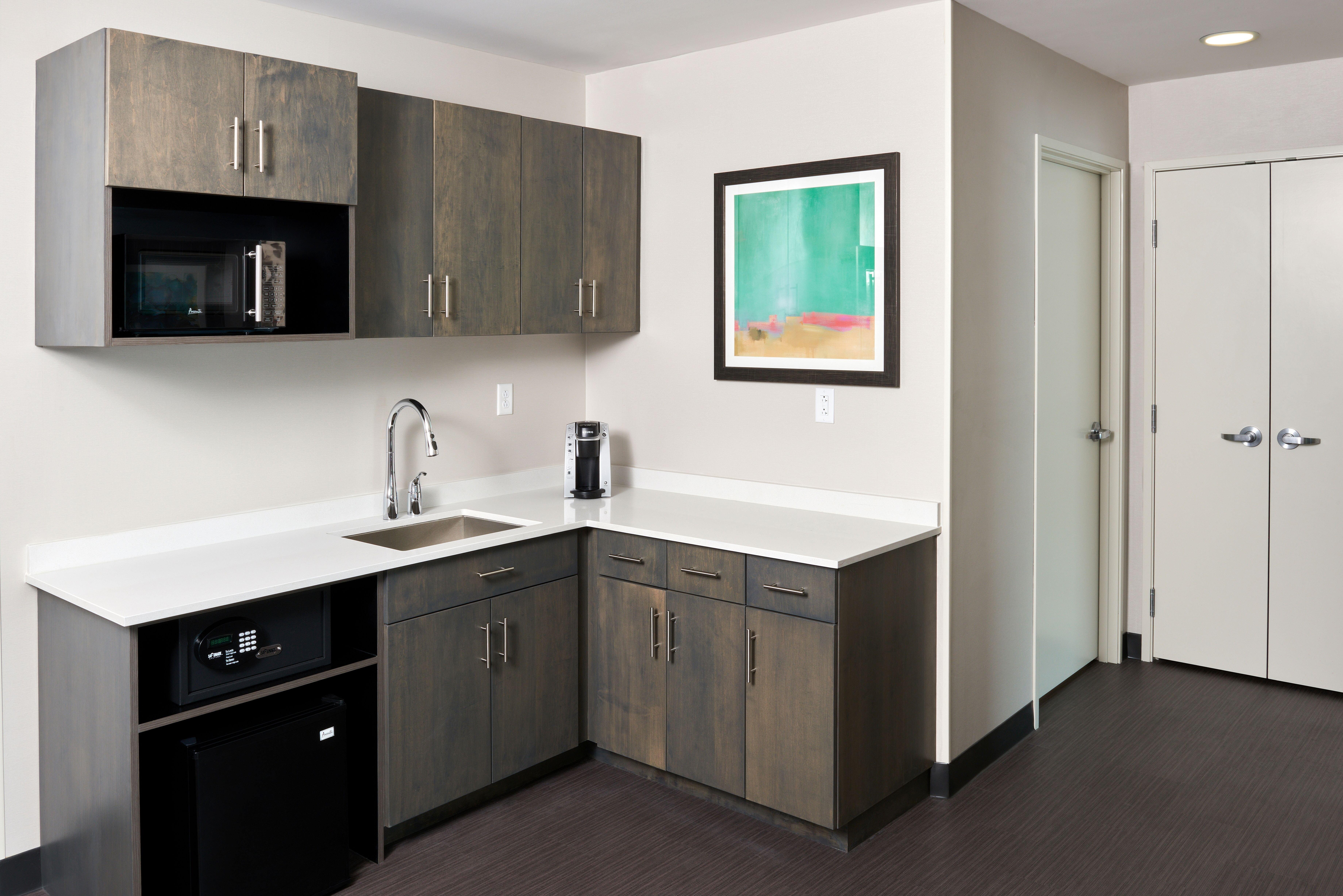 جناح بسرير كينج، Holiday Inn And Suites Philadelphia W Drexel Hill 4/5