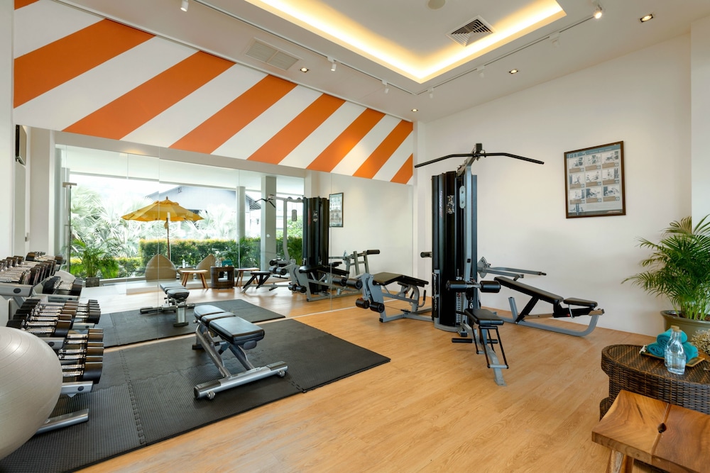Grand Mercure Phuket Patong Hotel 117/139