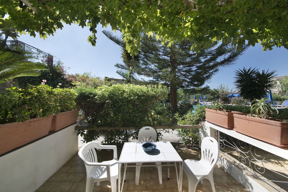 Hotel Villa Melodie - Adults Only 38/50