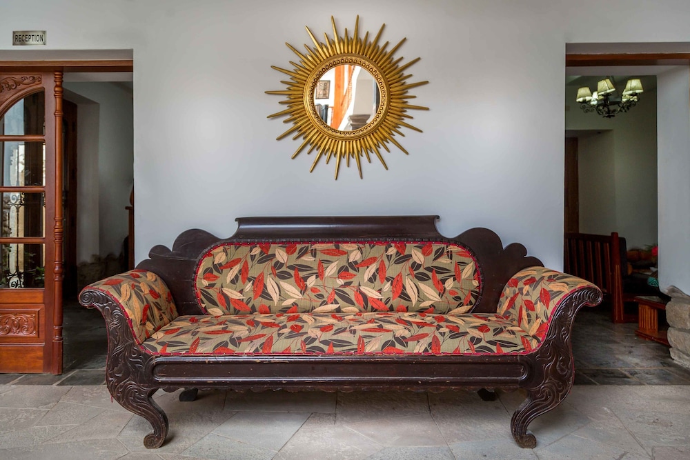 ILLA HOTEL 55/74