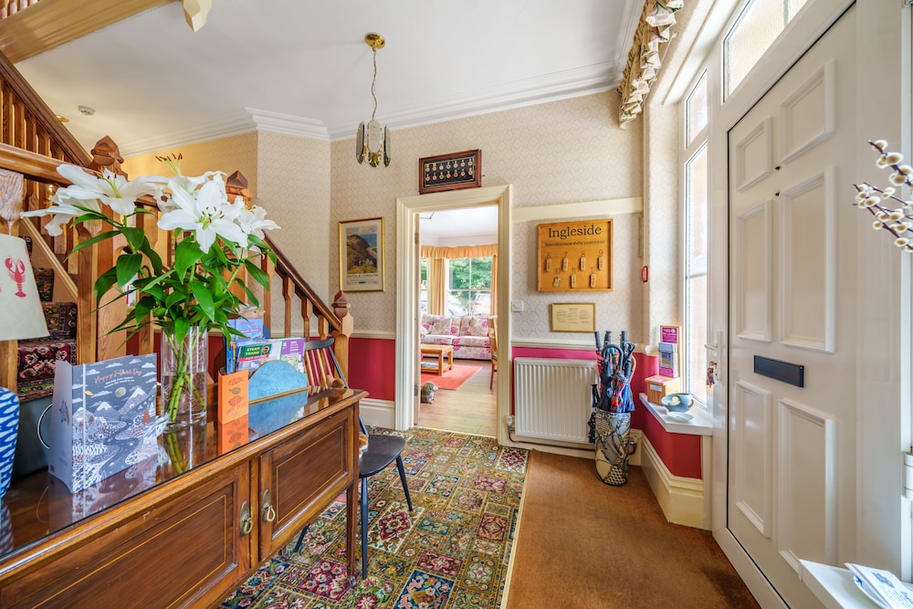 Ingleside Guest House 28/49