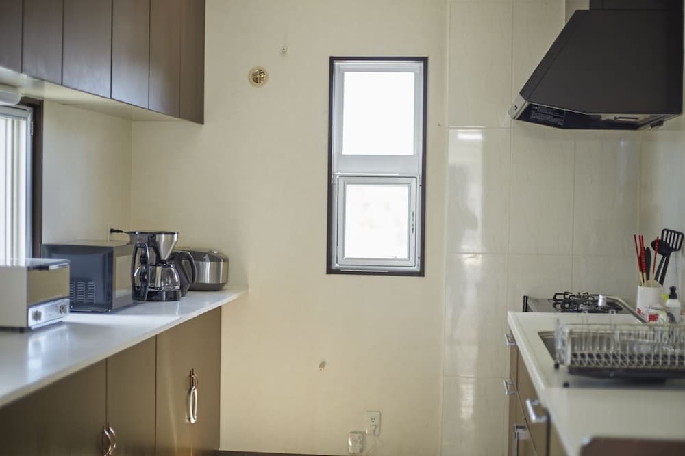 T&T Vacation Rentals 58/59