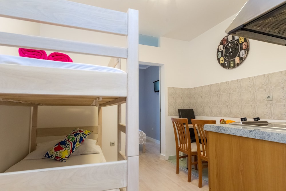 Apartments In City Center Ventus 8/49