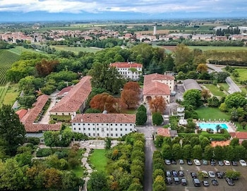 surroundings