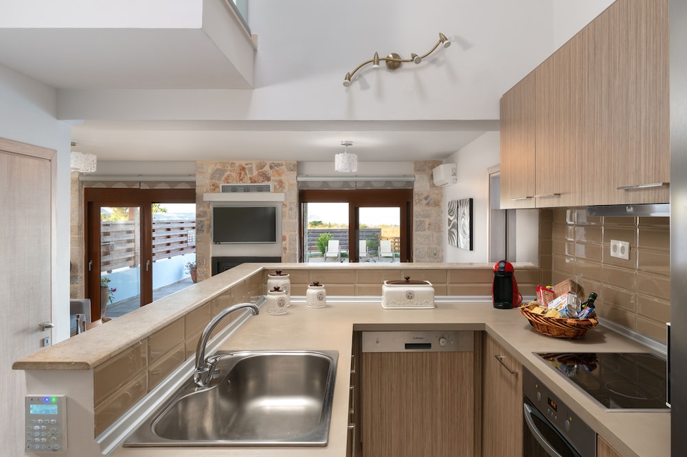 Sperveri Enalio Villas 30/30