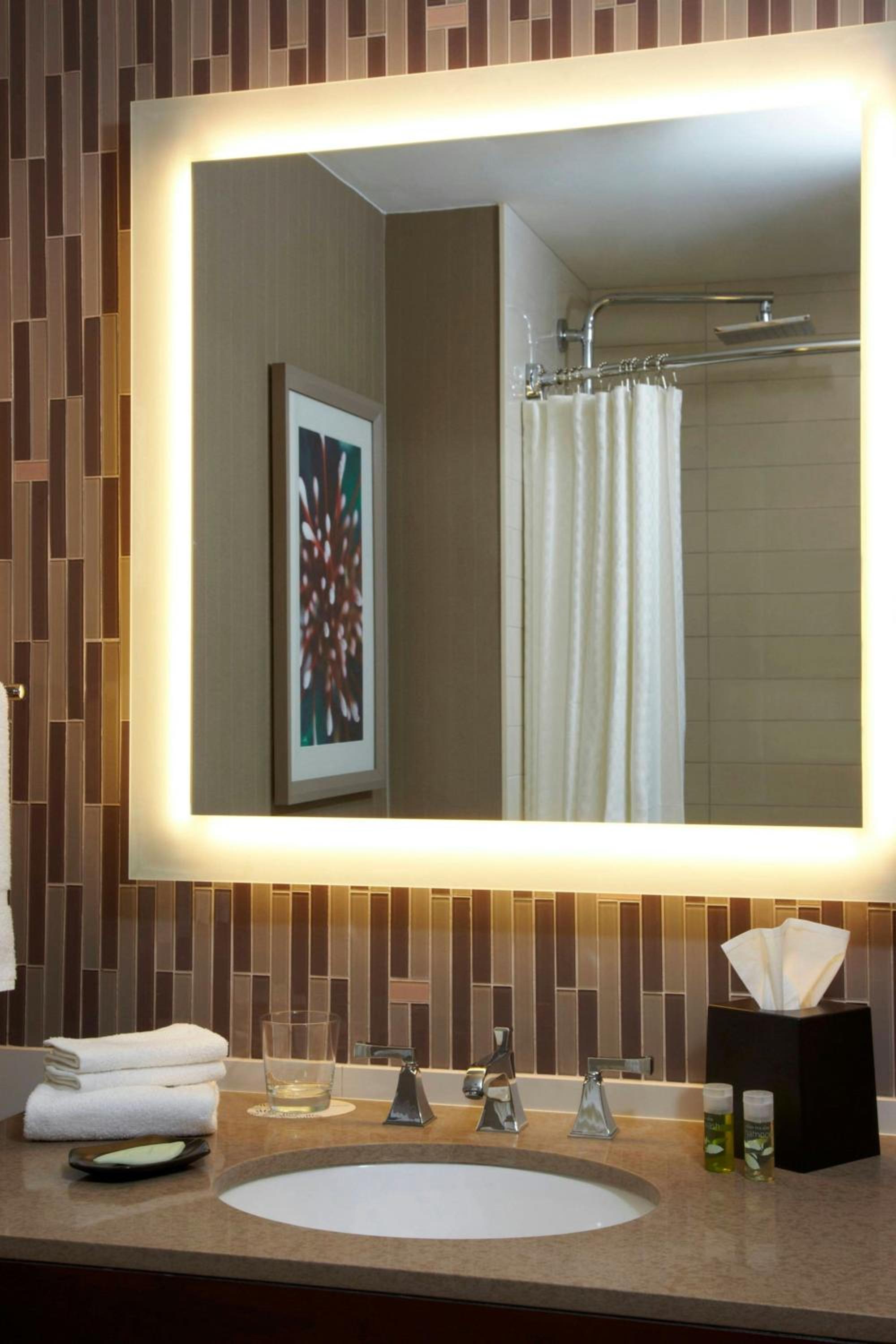 غرفة بسرير كينج لذوي الإعاقة، The Westin Peachtree Plaza Atlanta 10/14