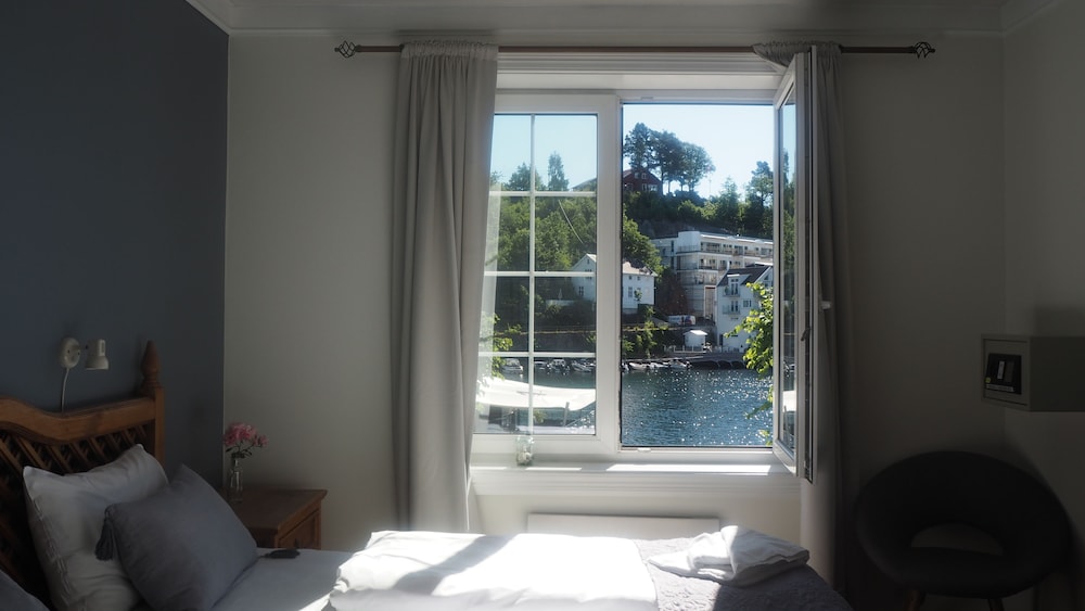 Tvedestrand Fjordhotell 33/51
