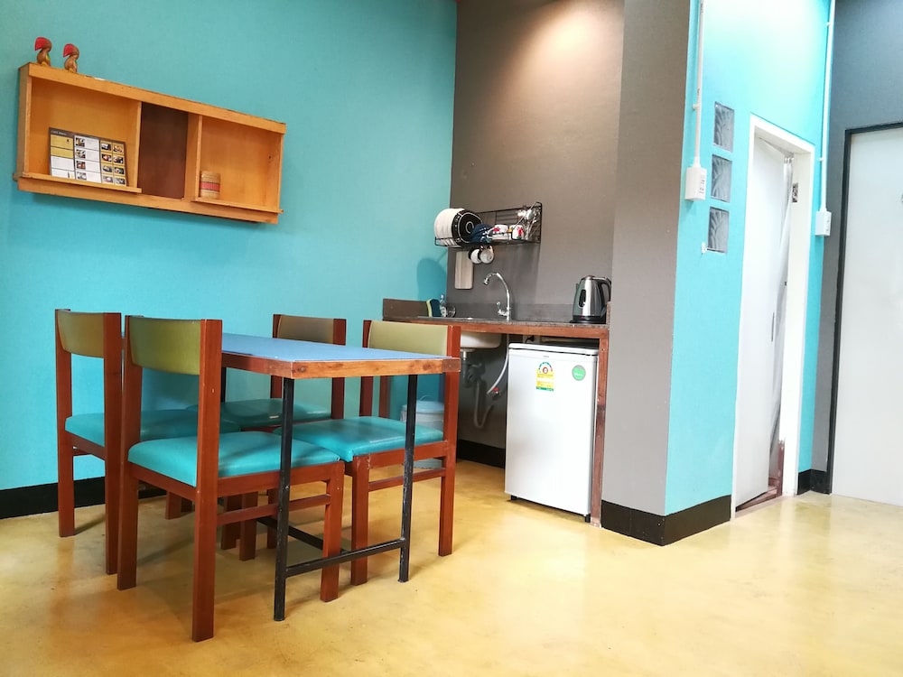 60 Bluehouse - Hostel 6/40