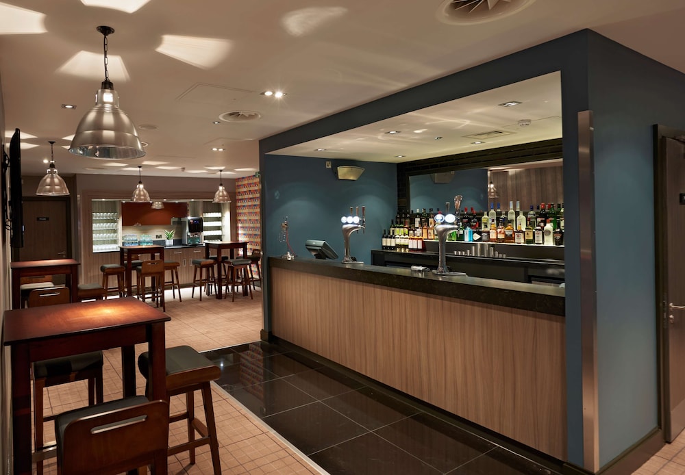 Village Hotel Aberdeen 31/50