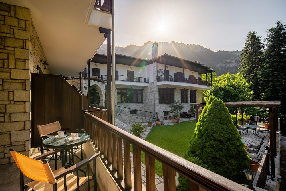 Hotel Giamandes 6/50