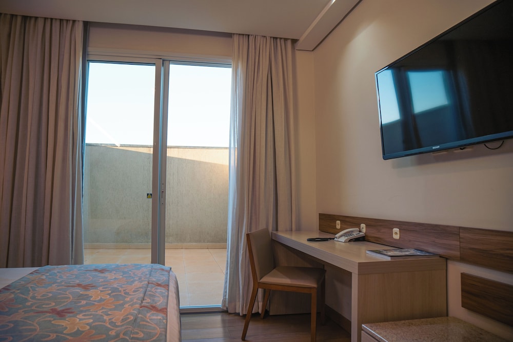 Interludium Iguassu Convention Hotel 50/69