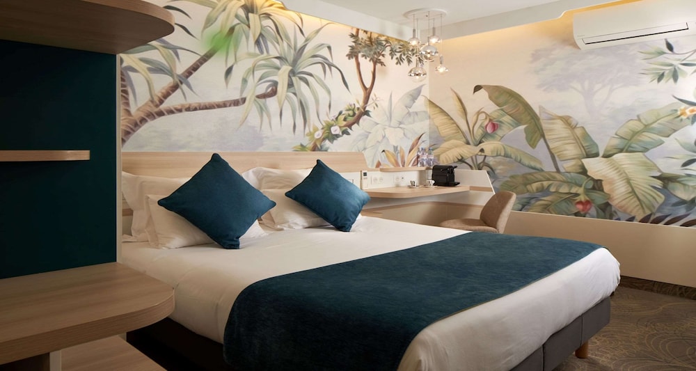 Hotel Apolonia Paris Montmartre, Sure Hotel Collection by BW 8/27