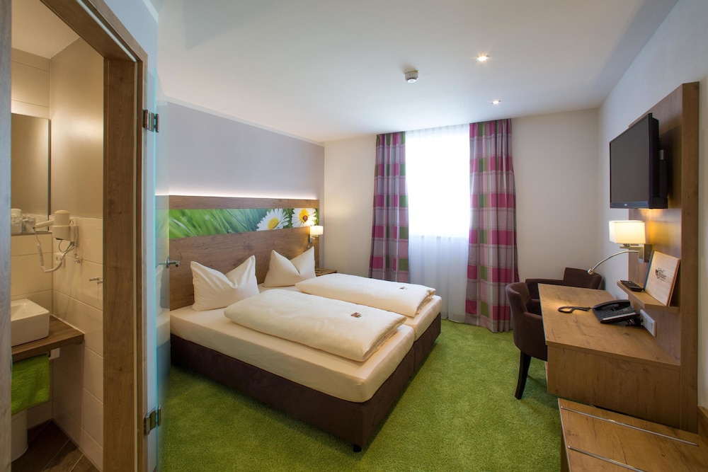 Hotel Gastehaus Bauer garni 21/50