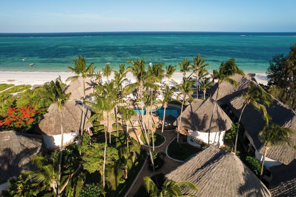 AHG Waridi Beach Resort & Spa 40/47