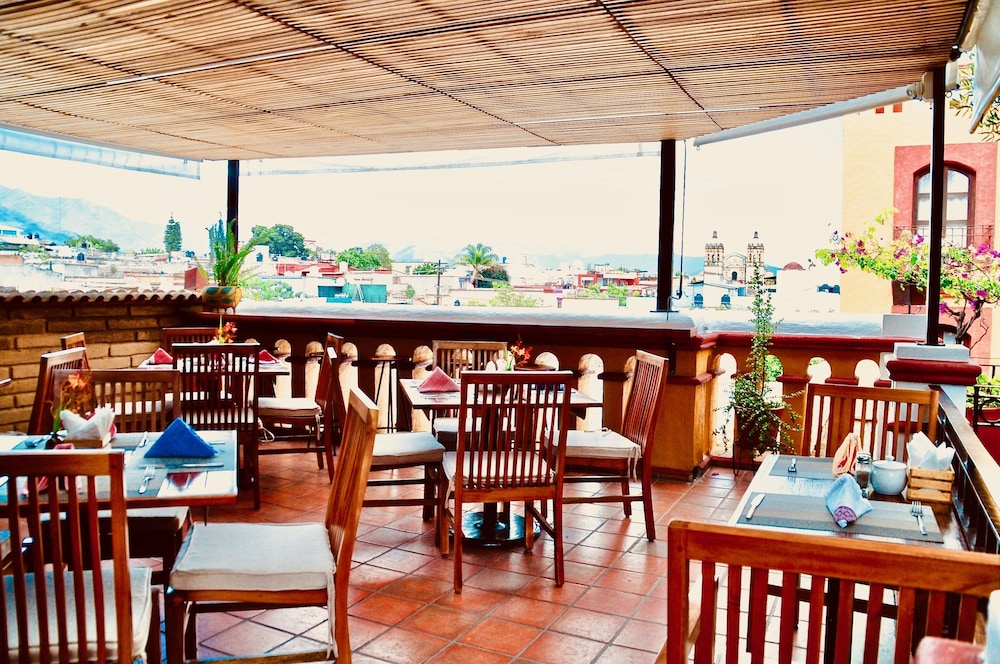 Hotel Casa del Sótano 43/50