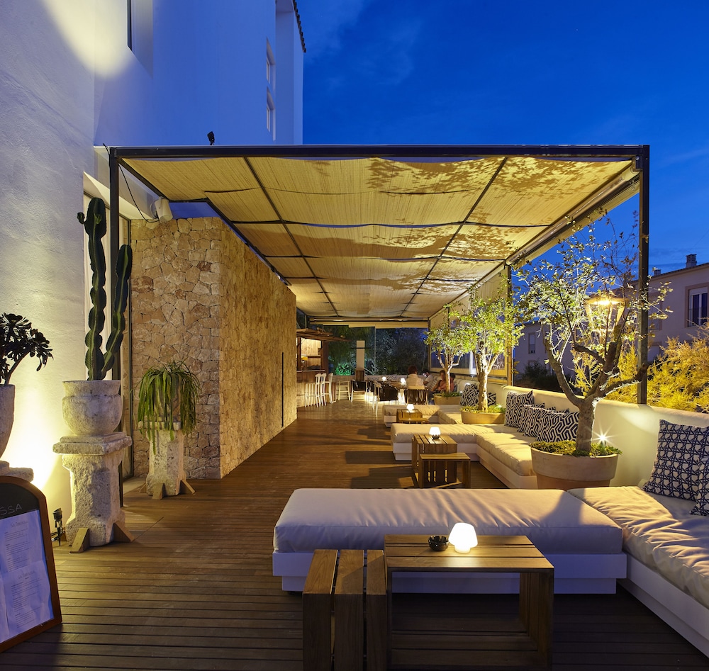 Apartamentos Castavi 47/63